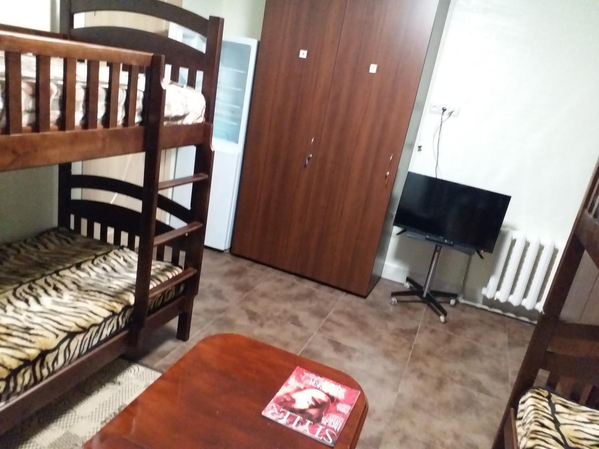 Nochka Hostel Одеса Екстериор снимка